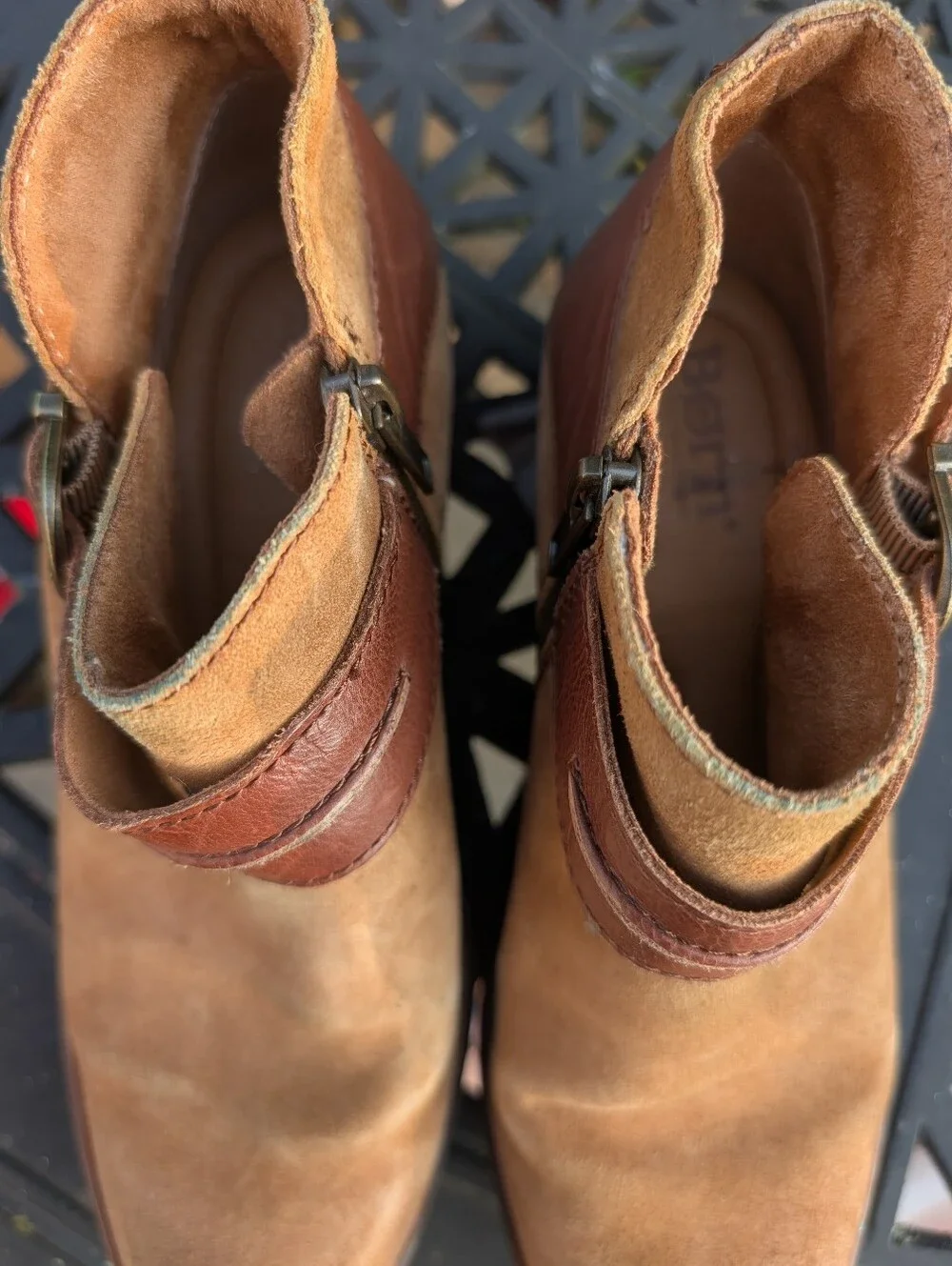Born Women's Ankle Boots Size 6